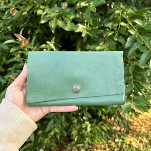 EUCALYPTUS 💚 Very Lightly Used: Rancher Wallet (Portland Leather Goods)